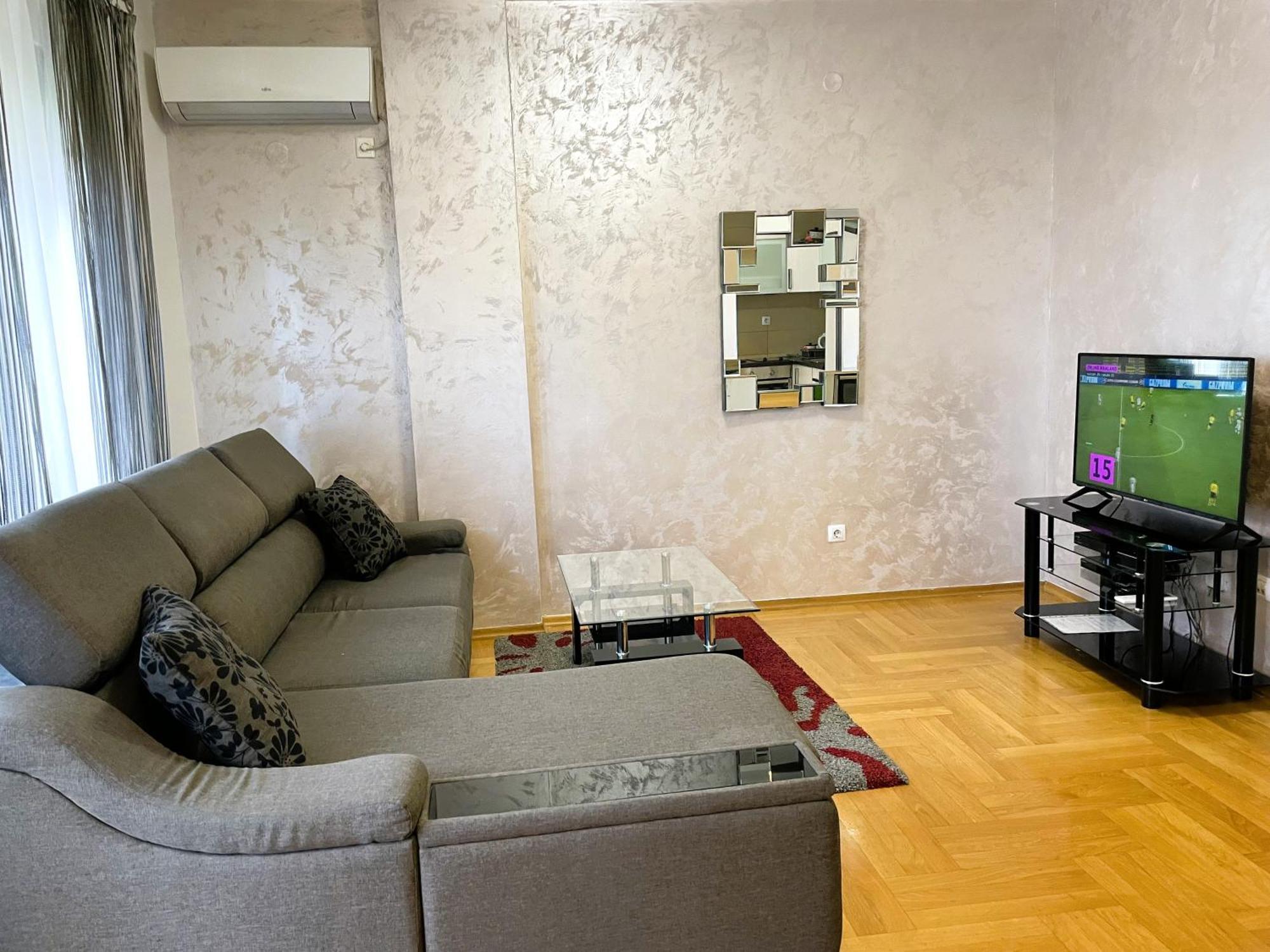 Renta Stanovi Podgorica Apartment Екстериор снимка