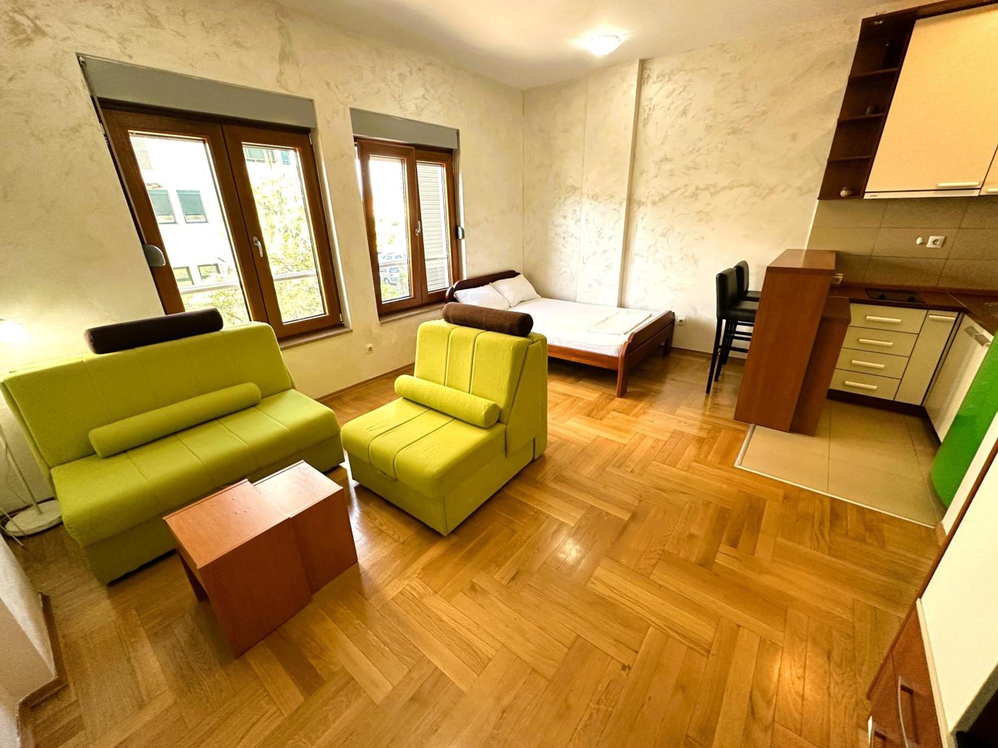 Renta Stanovi Podgorica Apartment Екстериор снимка